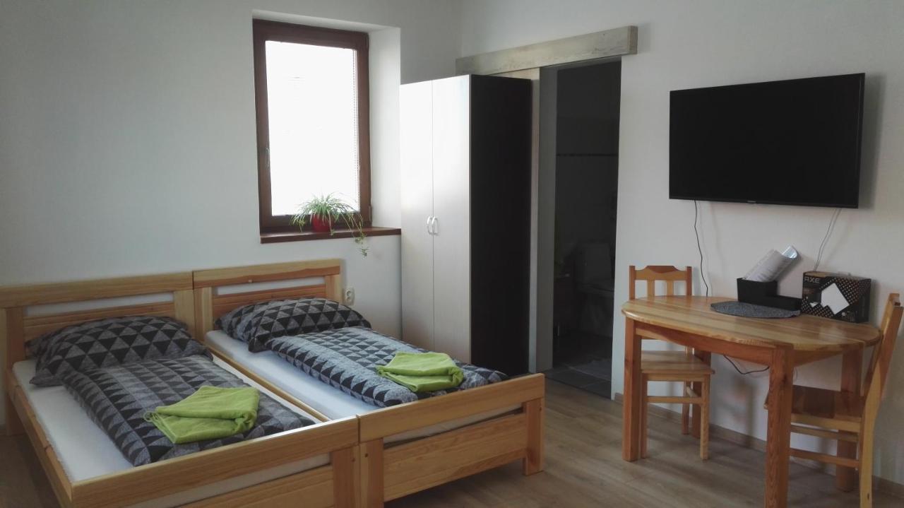Apartmany Opolany Eksteriør billede