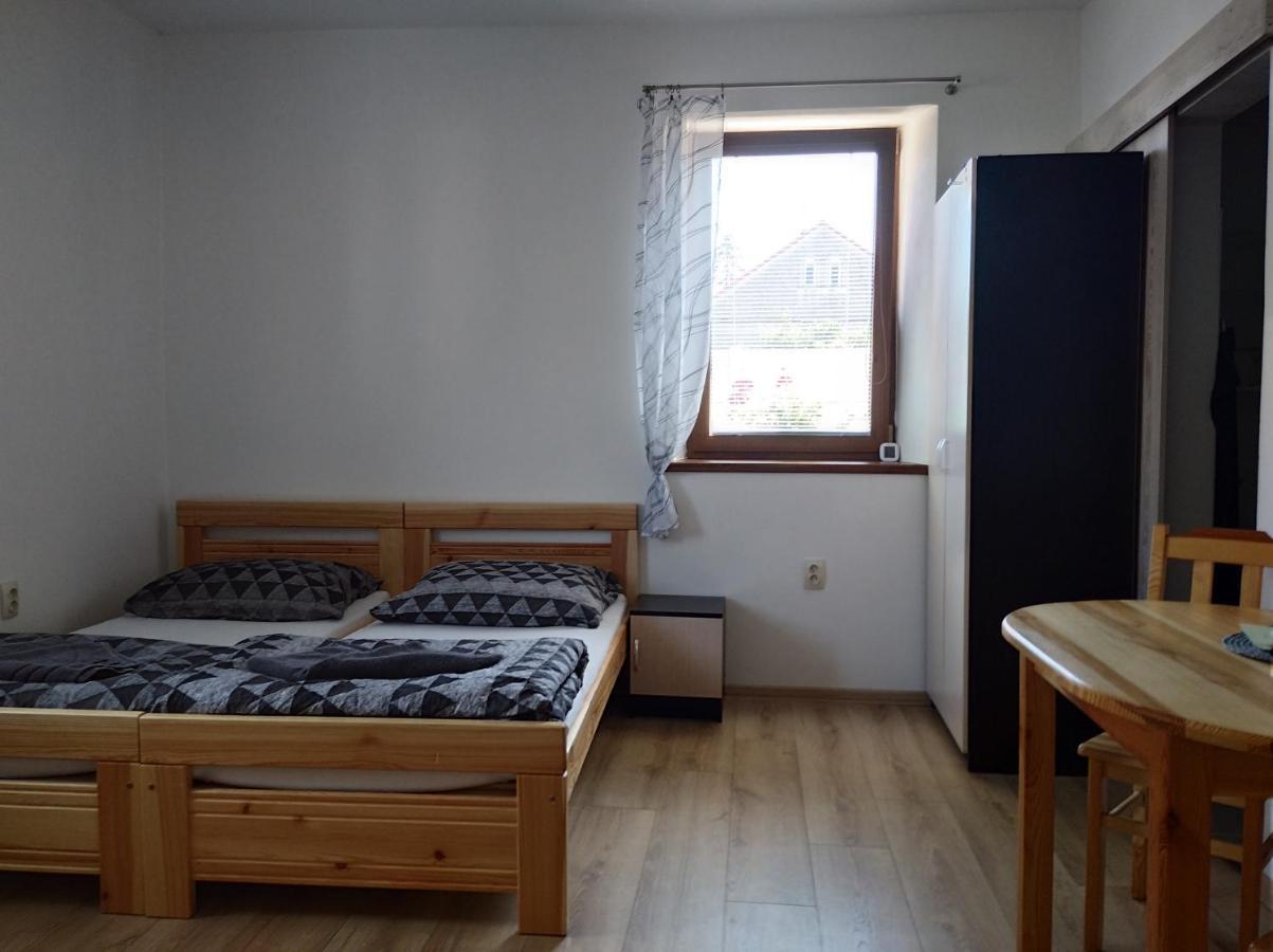 Apartmany Opolany Eksteriør billede